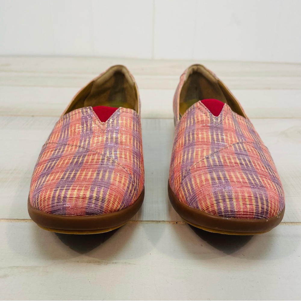 Soft spots Orange Blue Metallic Slip-On Flats, Fabric Sz 9.5N